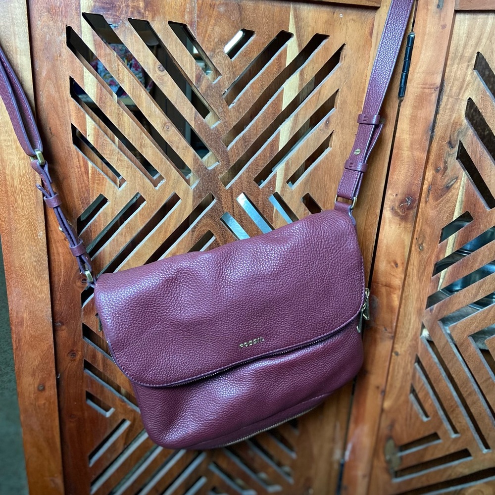 Fossil Genuine Maroon Leather crossbody Satchel